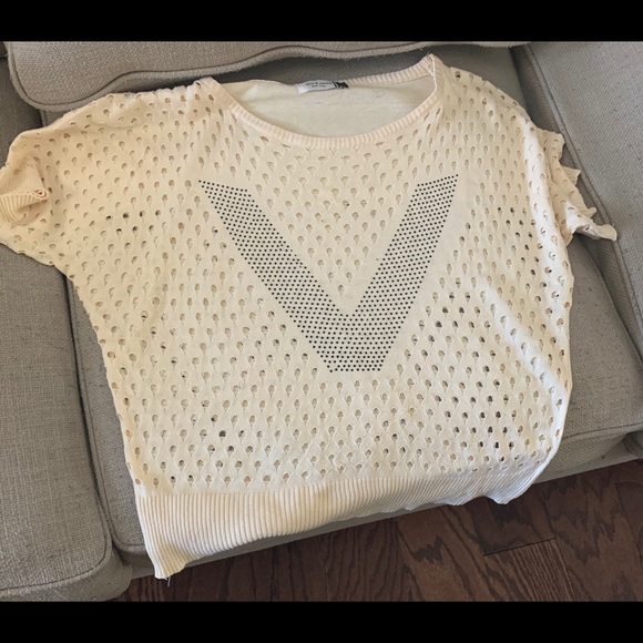 Super cute Jon & Anna NY initial top. Size 2x - Picture 2 of 3